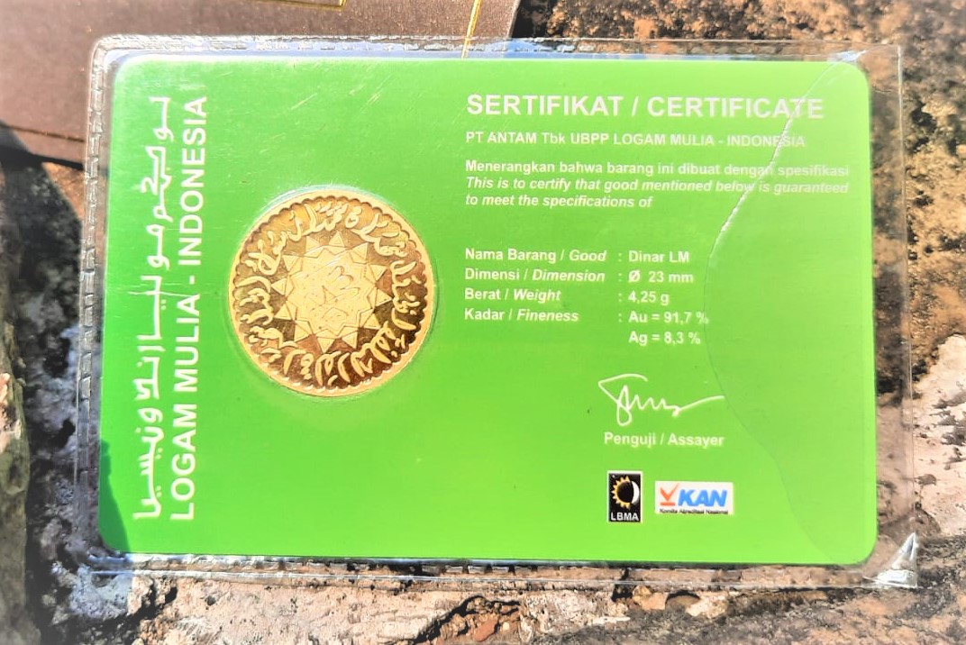 KOIN 1 DINAR ANTAM HIJAU ~ 22 KARAT 4.25 gram